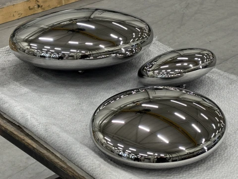 RVS kunstwerk bollen mirror 8